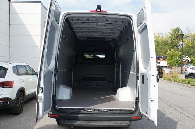 new 2025 Mercedes-Benz Sprinter 3500XD car, priced at $77,389