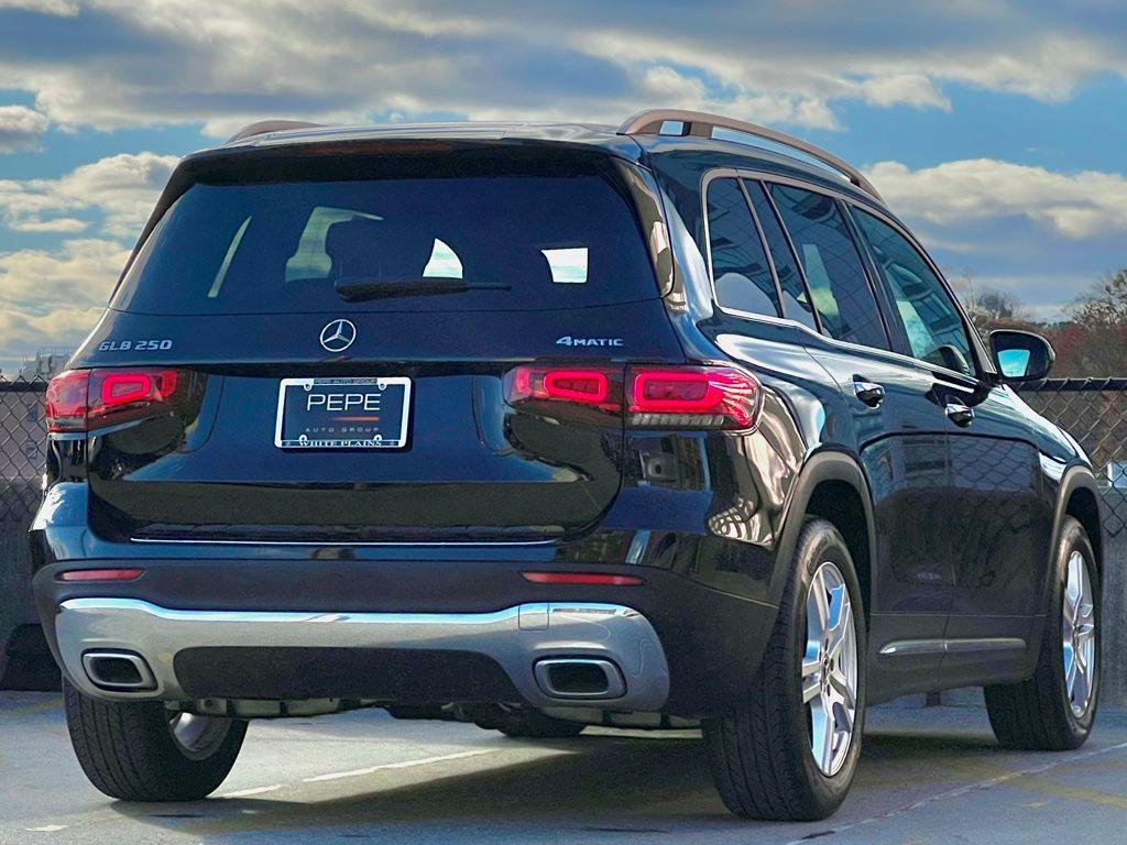 used 2021 Mercedes-Benz GLB 250 car, priced at $26,945