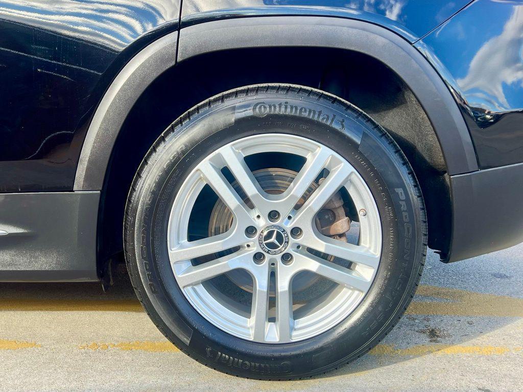 used 2021 Mercedes-Benz GLB 250 car, priced at $26,945