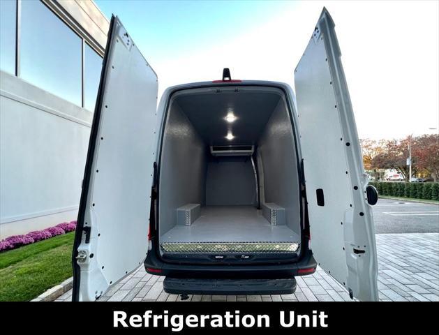 new 2024 Mercedes-Benz Sprinter 2500 car, priced at $99,804