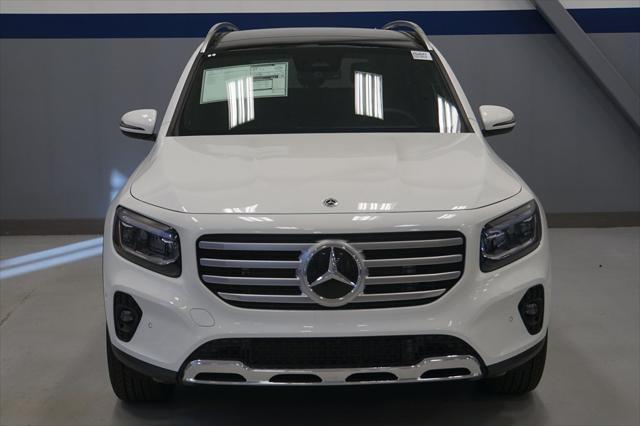 new 2025 Mercedes-Benz GLB 250 car, priced at $51,540