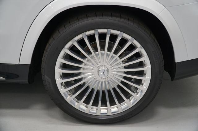 new 2025 Mercedes-Benz Maybach GLS 600 car, priced at $209,050