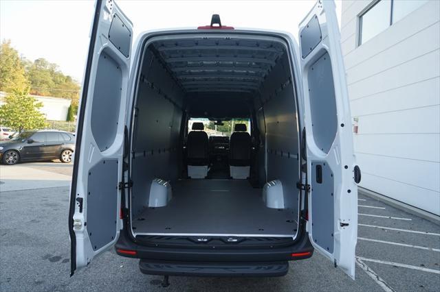 new 2025 Mercedes-Benz Sprinter 2500 car, priced at $73,724