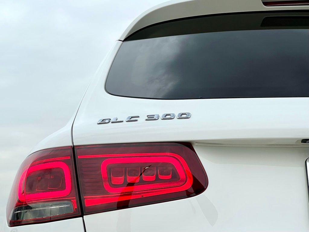 used 2022 Mercedes-Benz GLC 300 car, priced at $29,845