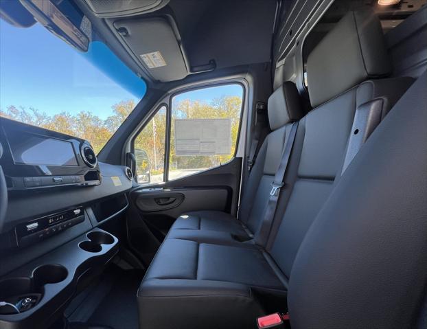 new 2025 Mercedes-Benz Sprinter 2500 car, priced at $71,692