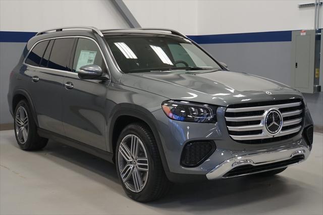 new 2025 Mercedes-Benz GLS 450 car, priced at $91,870