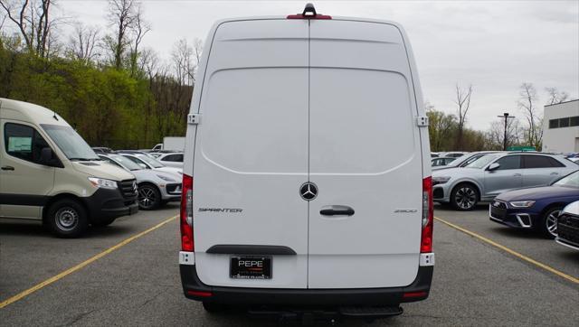 new 2024 Mercedes-Benz Sprinter 2500 car, priced at $70,751