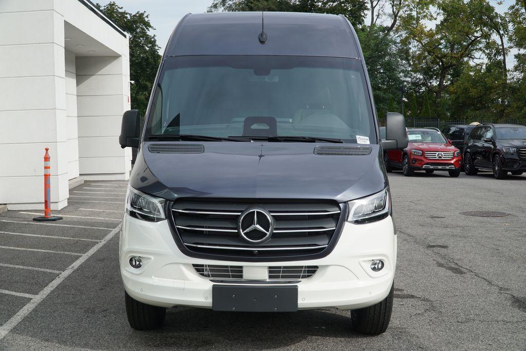 new 2025 Mercedes-Benz Sprinter 2500 car, priced at $73,369