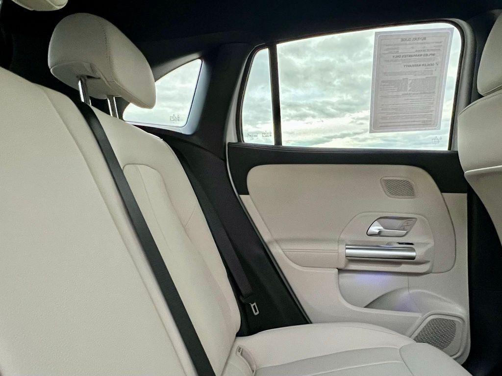 used 2025 Mercedes-Benz GLA 250 car, priced at $44,550