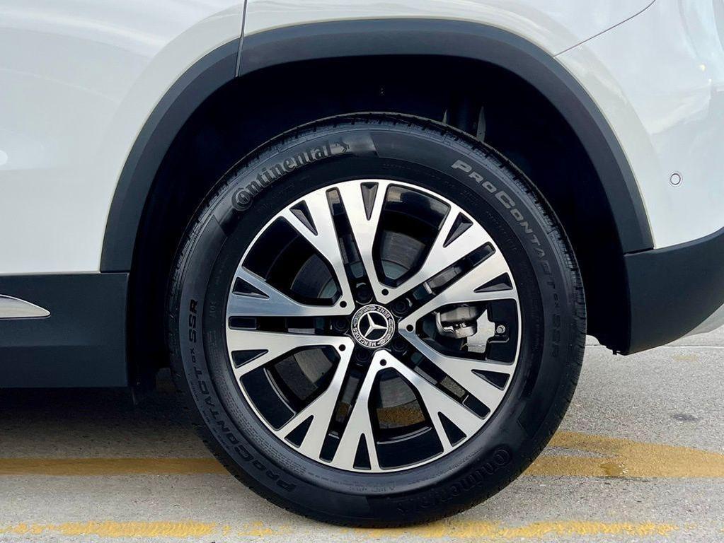 used 2025 Mercedes-Benz GLA 250 car, priced at $44,550