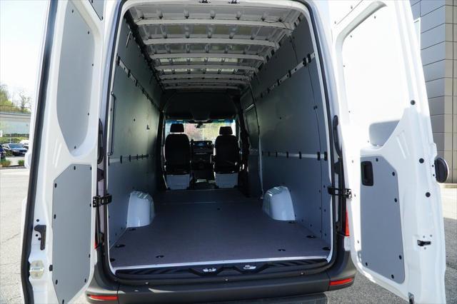 new 2025 Mercedes-Benz Sprinter 2500 car, priced at $73,724