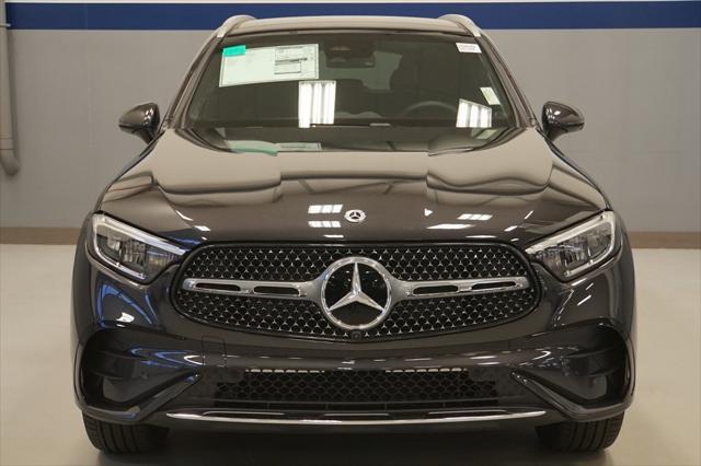 new 2025 Mercedes-Benz GLC 300 car, priced at $61,255