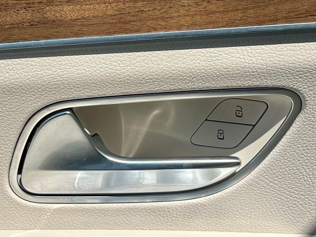 used 2022 Mercedes-Benz GLE 350 car, priced at $44,945