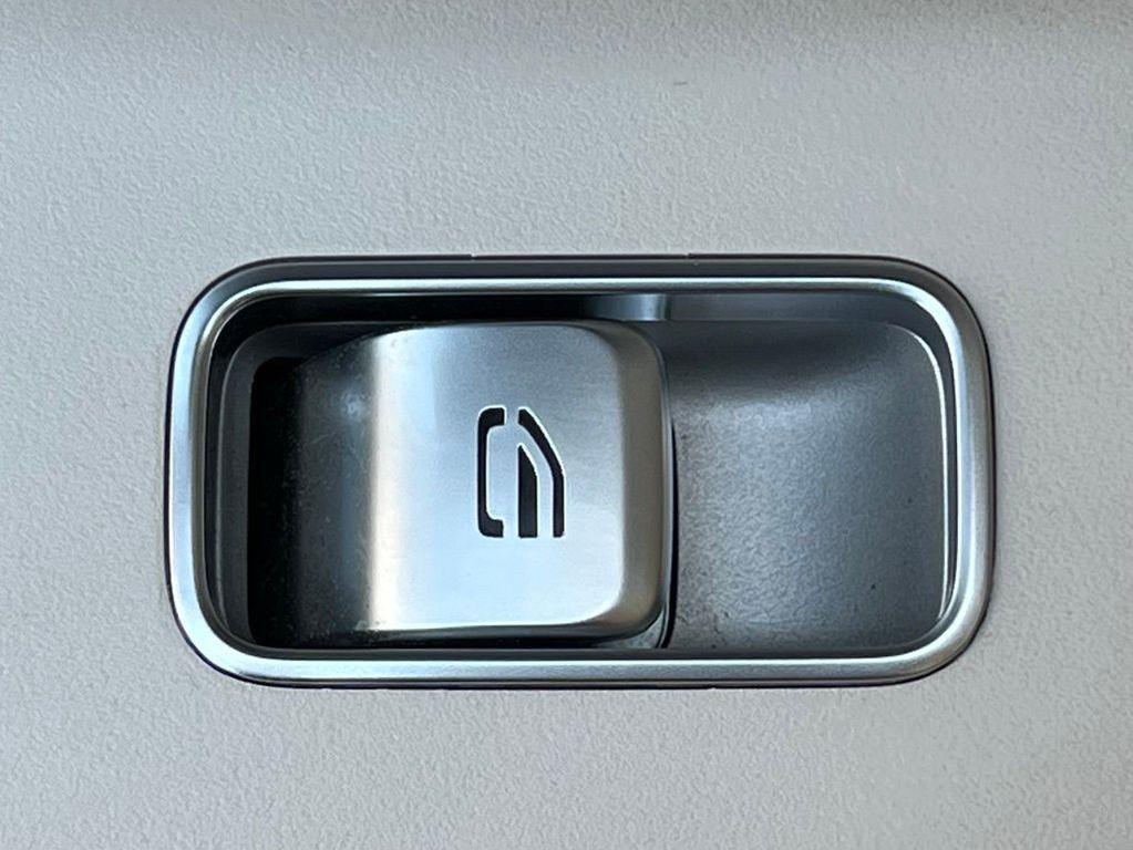 used 2022 Mercedes-Benz GLE 350 car, priced at $44,945