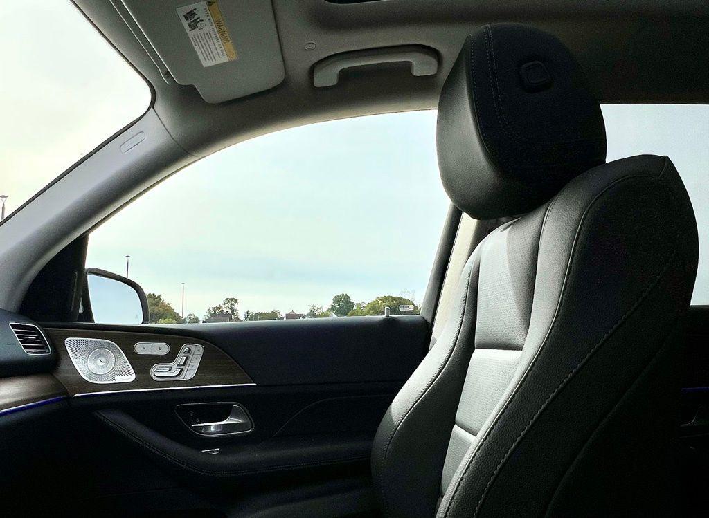 used 2025 Mercedes-Benz GLE 350 car, priced at $61,945