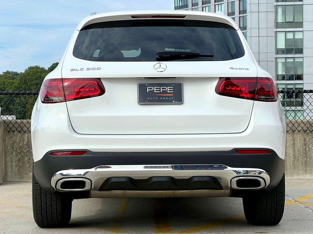 used 2022 Mercedes-Benz GLC 300 car, priced at $33,645