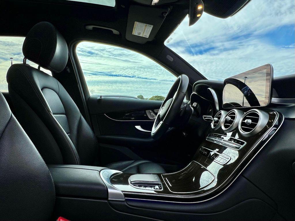 used 2022 Mercedes-Benz GLC 300 car, priced at $33,645