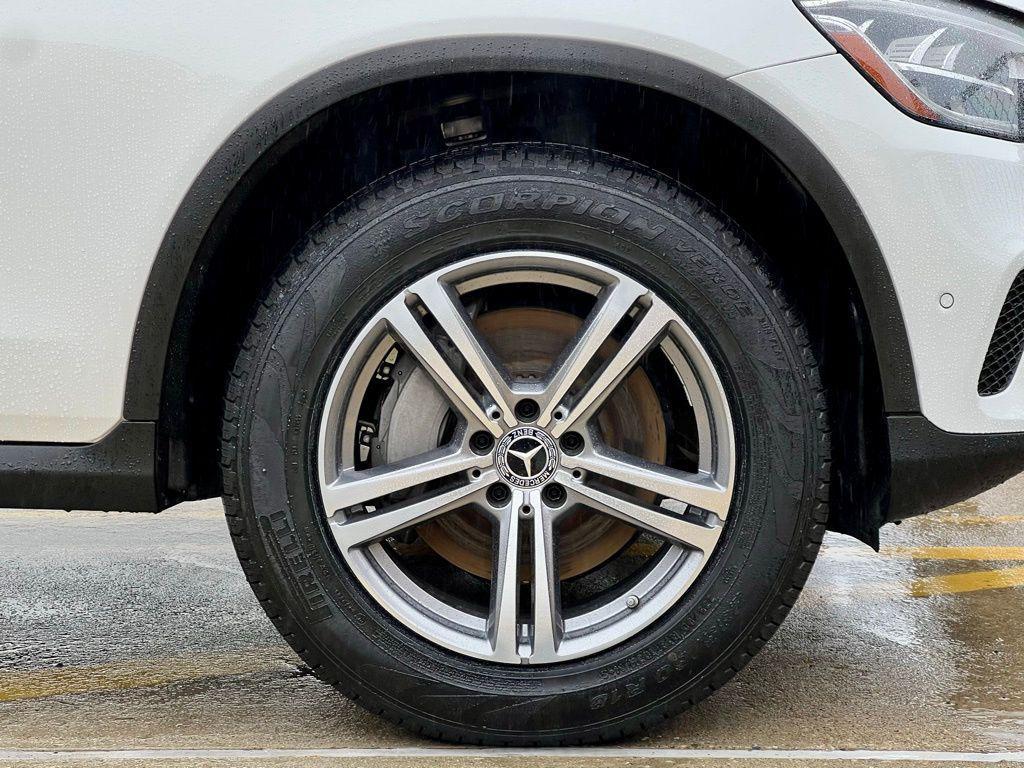 used 2022 Mercedes-Benz GLC 300 car, priced at $33,645