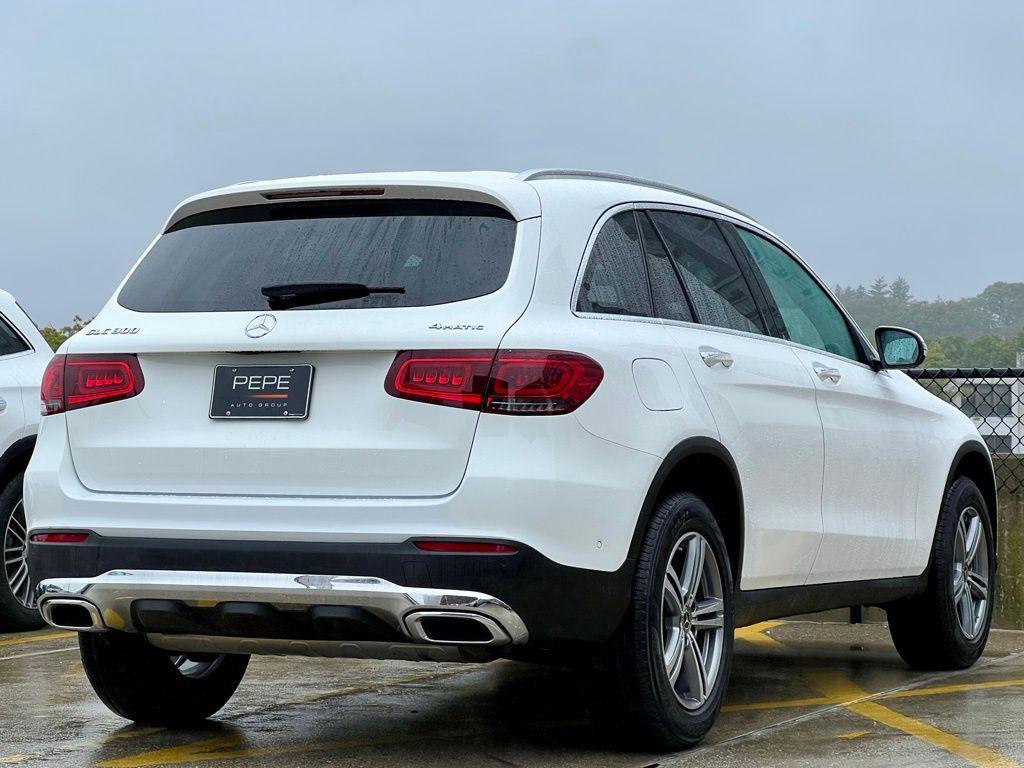 used 2022 Mercedes-Benz GLC 300 car, priced at $33,645