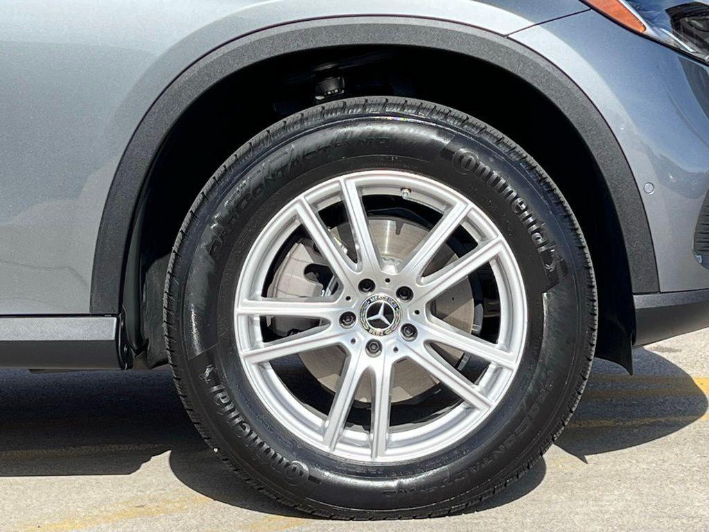 used 2023 Mercedes-Benz GLC 300 car, priced at $43,945