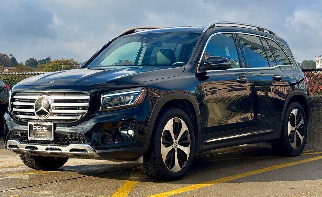 used 2024 Mercedes-Benz GLB 250 car, priced at $41,945