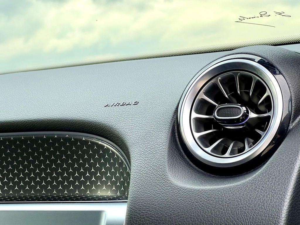 used 2024 Mercedes-Benz GLB 250 car, priced at $37,945