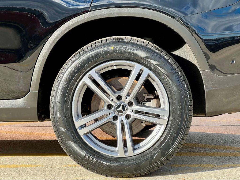 used 2022 Mercedes-Benz GLC 300 car, priced at $33,945