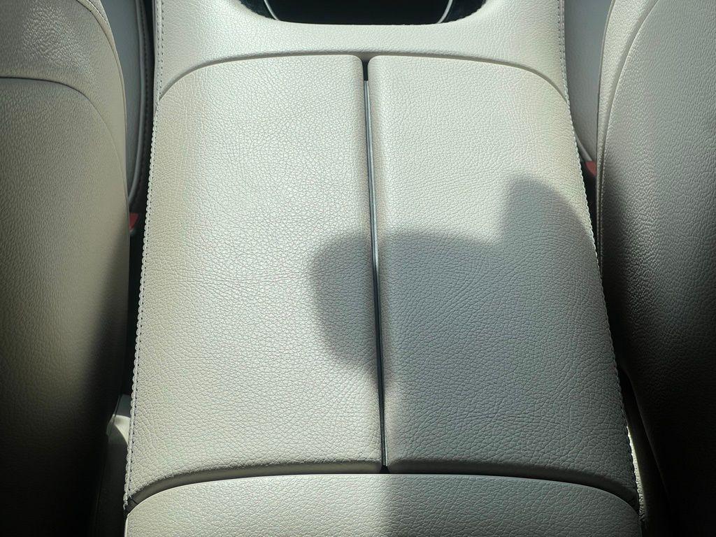 used 2022 Mercedes-Benz GLE 350 car, priced at $43,945