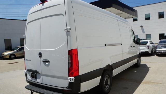 new 2024 Mercedes-Benz Sprinter 2500 car, priced at $84,547