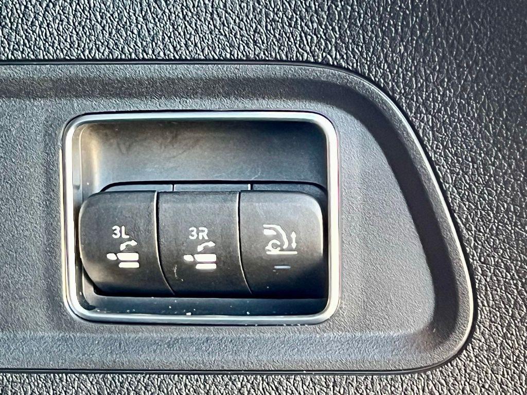 used 2022 Mercedes-Benz GLS 450 car, priced at $55,845