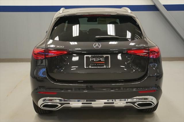 new 2025 Mercedes-Benz GLC 300 car, priced at $58,585