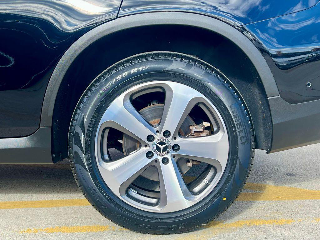 used 2022 Mercedes-Benz GLC 300 car, priced at $32,845