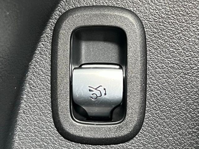 used 2025 Mercedes-Benz GLC 300 car, priced at $48,945