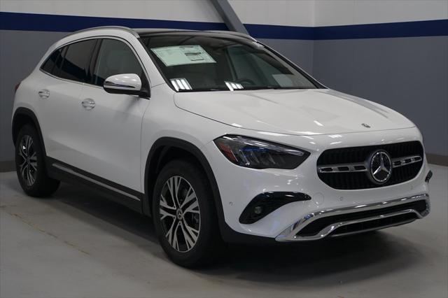 new 2025 Mercedes-Benz GLA 250 car, priced at $50,190