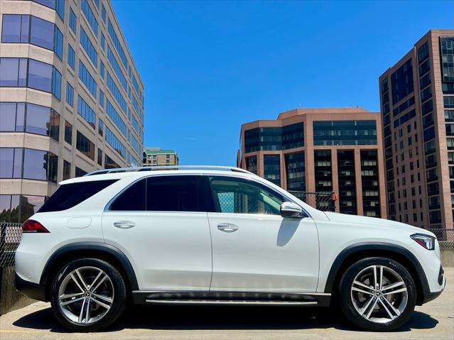 used 2022 Mercedes-Benz GLE 350 car, priced at $47,645