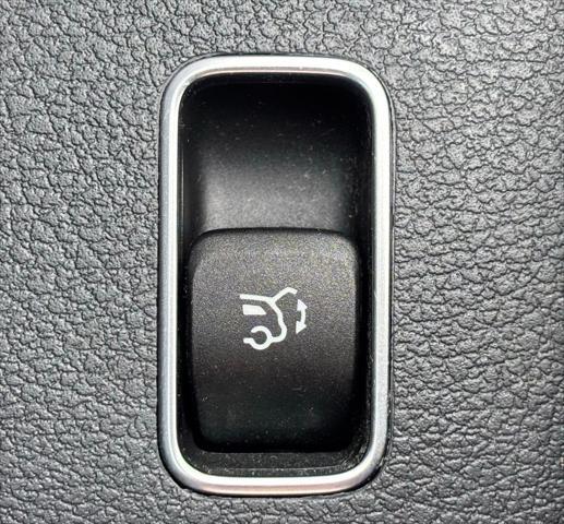 used 2022 Mercedes-Benz GLE 350 car, priced at $47,645