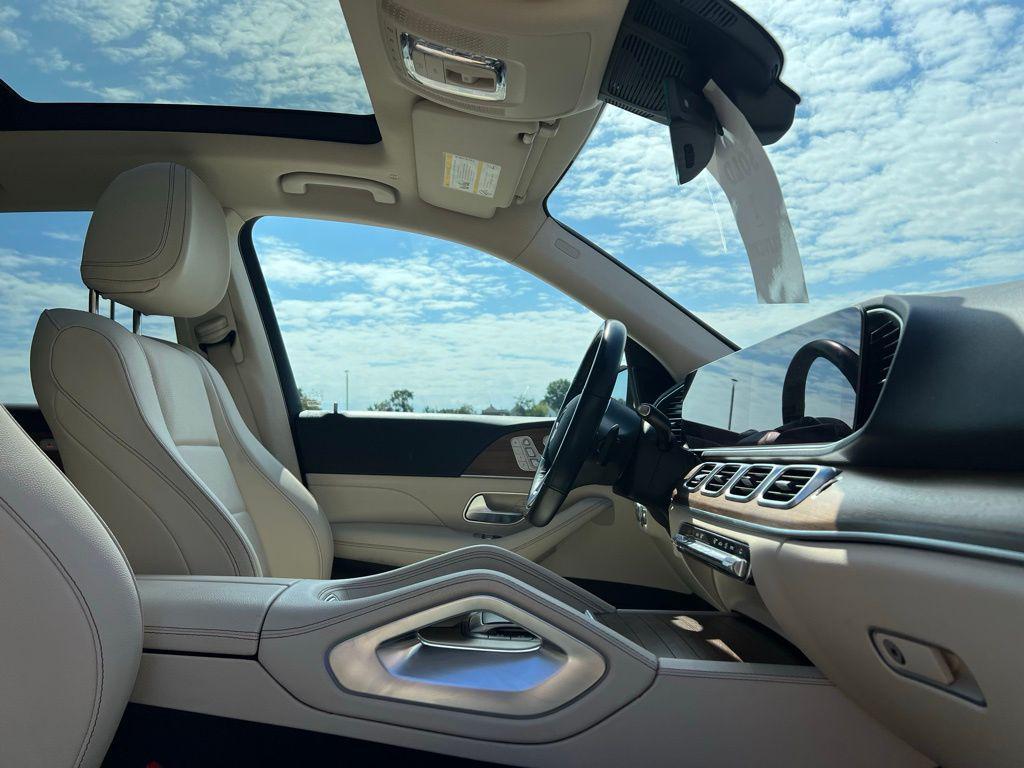 used 2023 Mercedes-Benz GLE 450 car, priced at $54,945