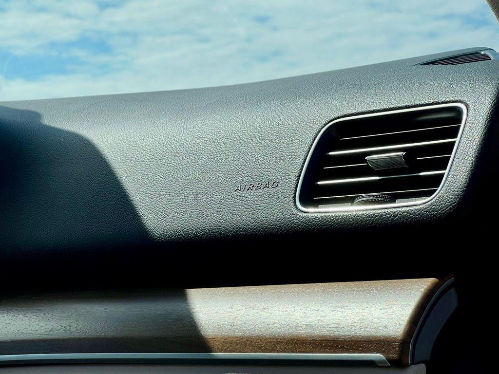 used 2023 Mercedes-Benz GLE 450 car, priced at $54,945