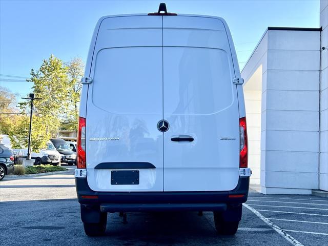 new 2025 Mercedes-Benz Sprinter 2500 car, priced at $68,375