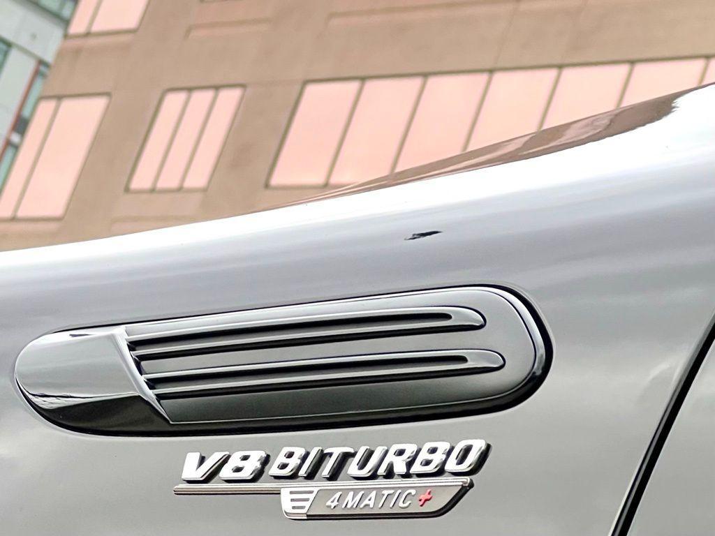 used 2022 Mercedes-Benz AMG SL 63 car, priced at $119,845