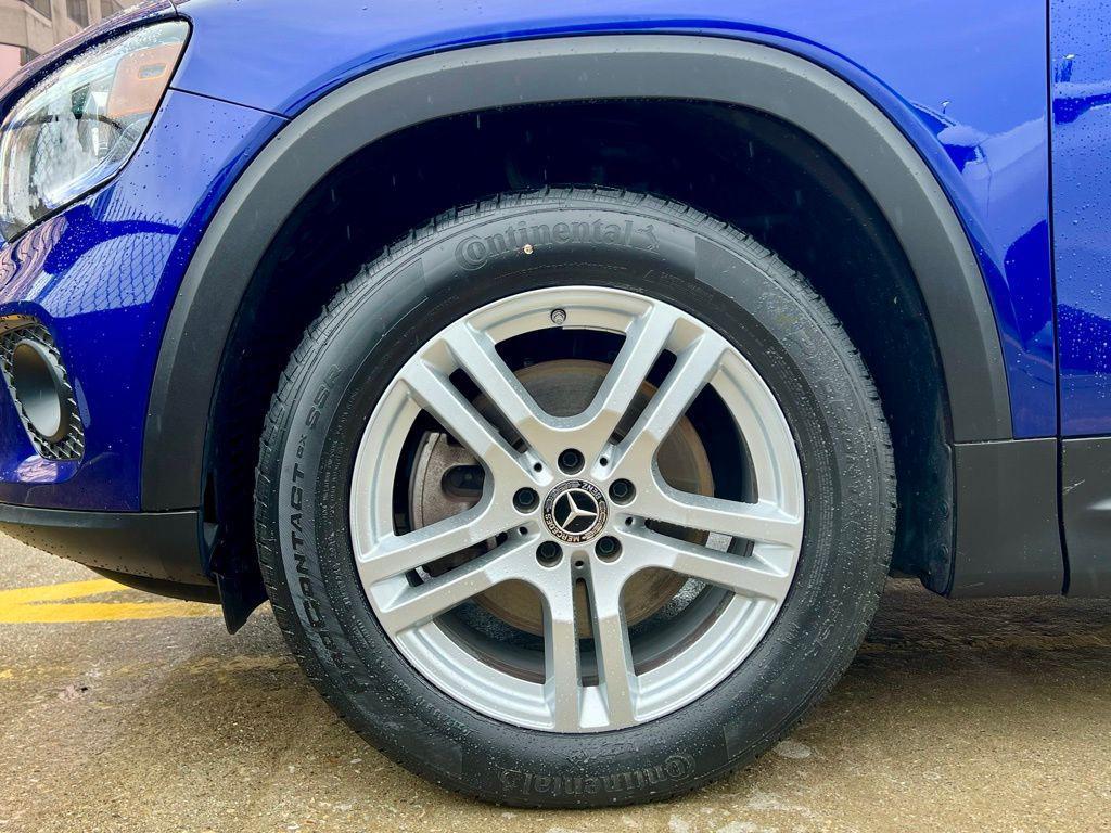 used 2022 Mercedes-Benz GLB 250 car, priced at $28,945