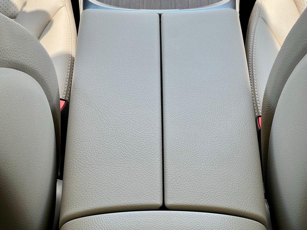 used 2022 Mercedes-Benz GLC 300 car, priced at $33,945