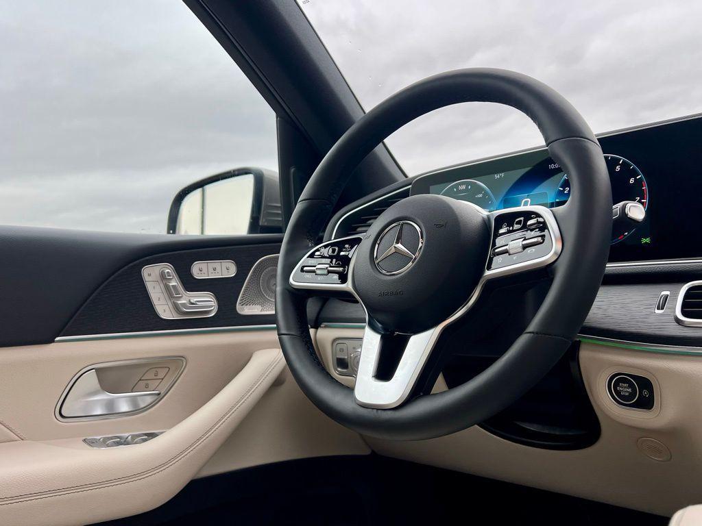 used 2023 Mercedes-Benz GLE 350 car, priced at $50,945