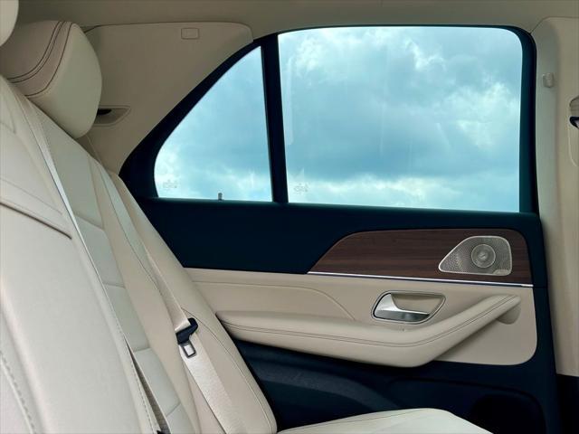 used 2022 Mercedes-Benz GLE 350 car, priced at $49,345