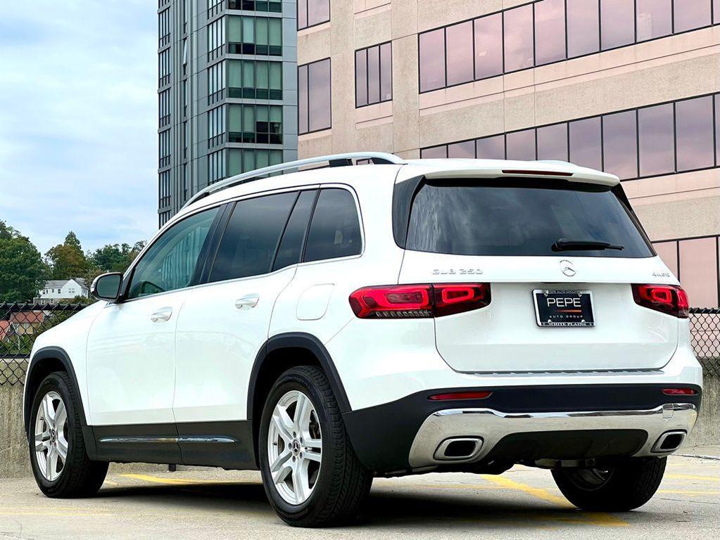used 2022 Mercedes-Benz GLB 250 car, priced at $27,845
