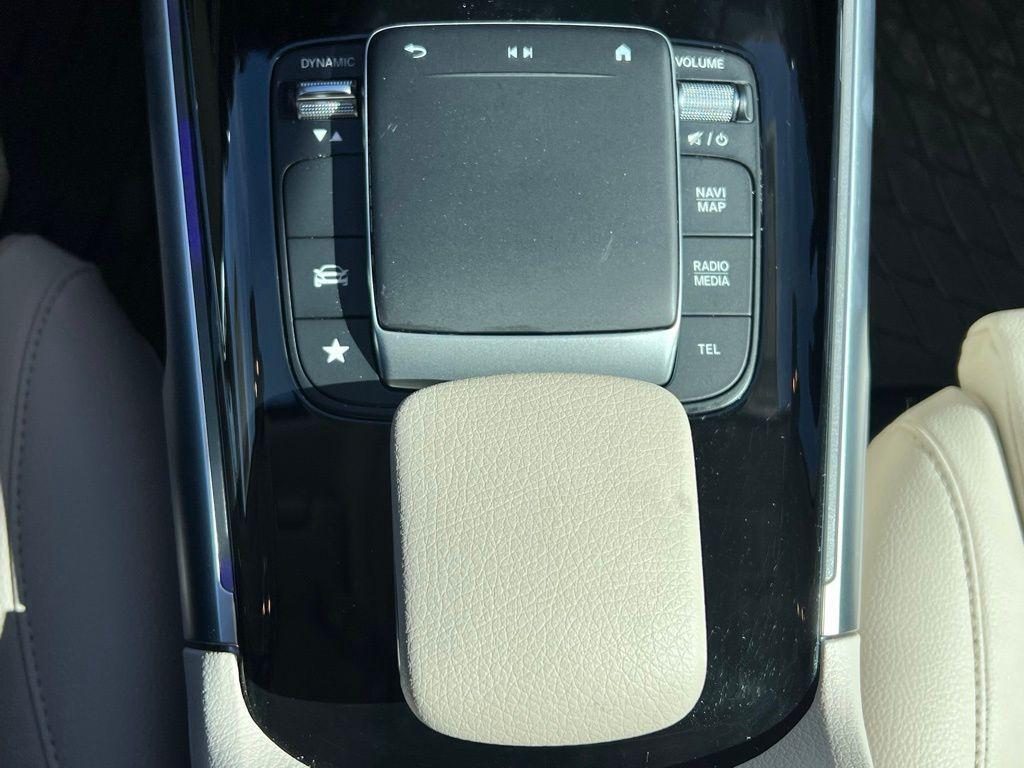 used 2022 Mercedes-Benz GLB 250 car, priced at $27,845