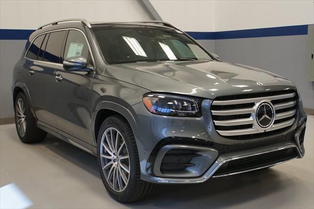 new 2025 Mercedes-Benz GLS 450 car, priced at $97,045