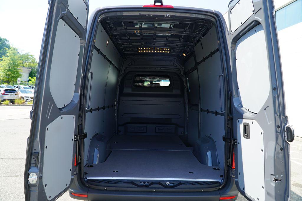new 2025 Mercedes-Benz Sprinter 2500 car, priced at $69,204