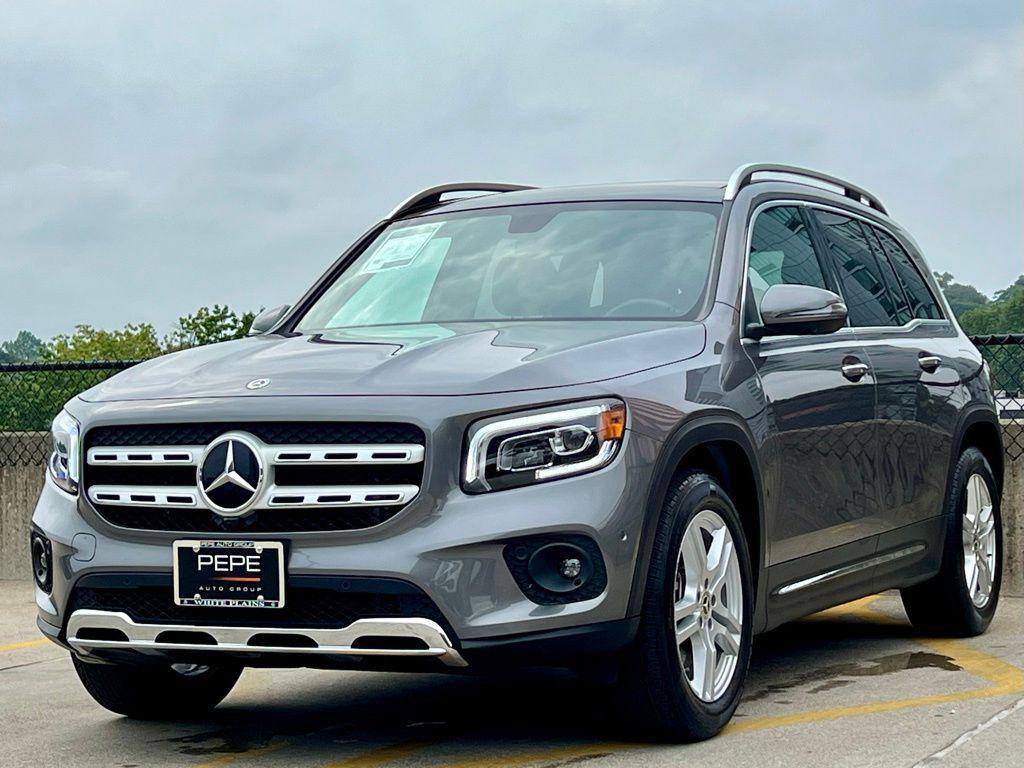 used 2022 Mercedes-Benz GLB 250 car, priced at $30,745