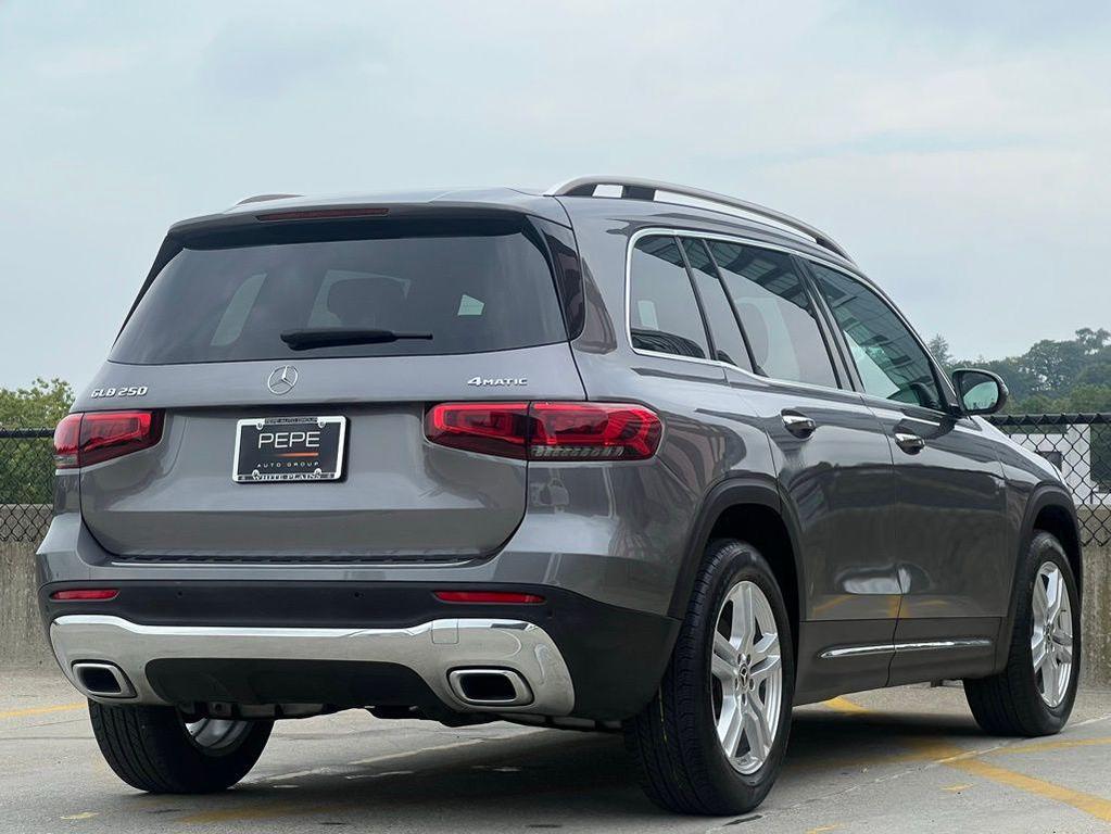 used 2022 Mercedes-Benz GLB 250 car, priced at $30,745